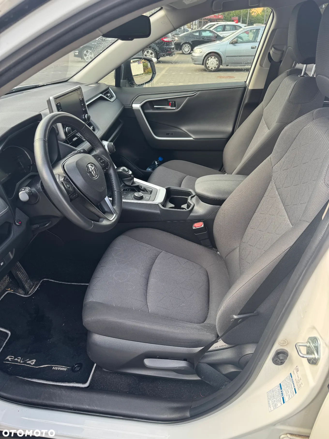 Toyota RAV4 2.5 Hybrid Comfort 4x4 - 7
