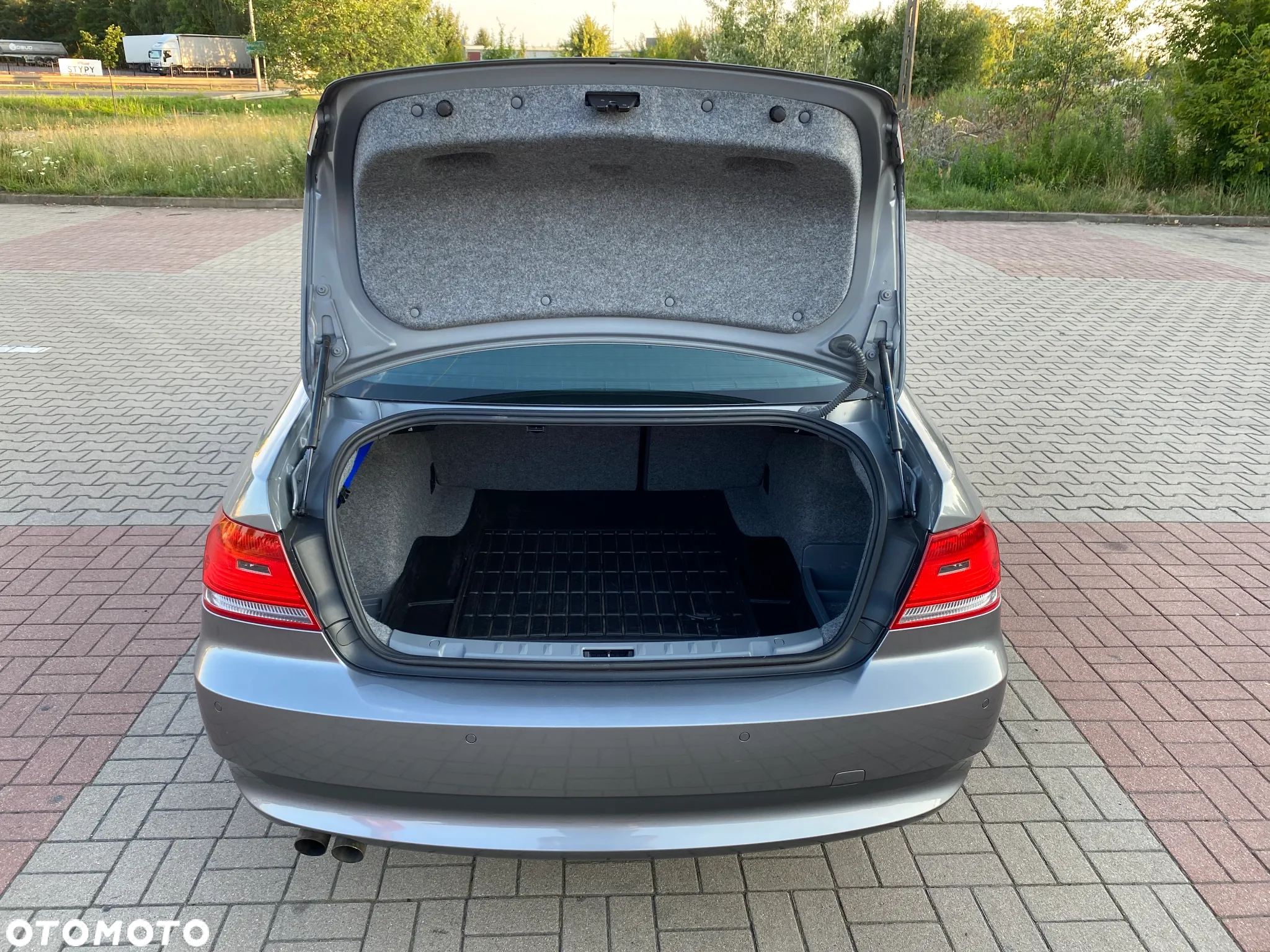 BMW Seria 3 325i - 8