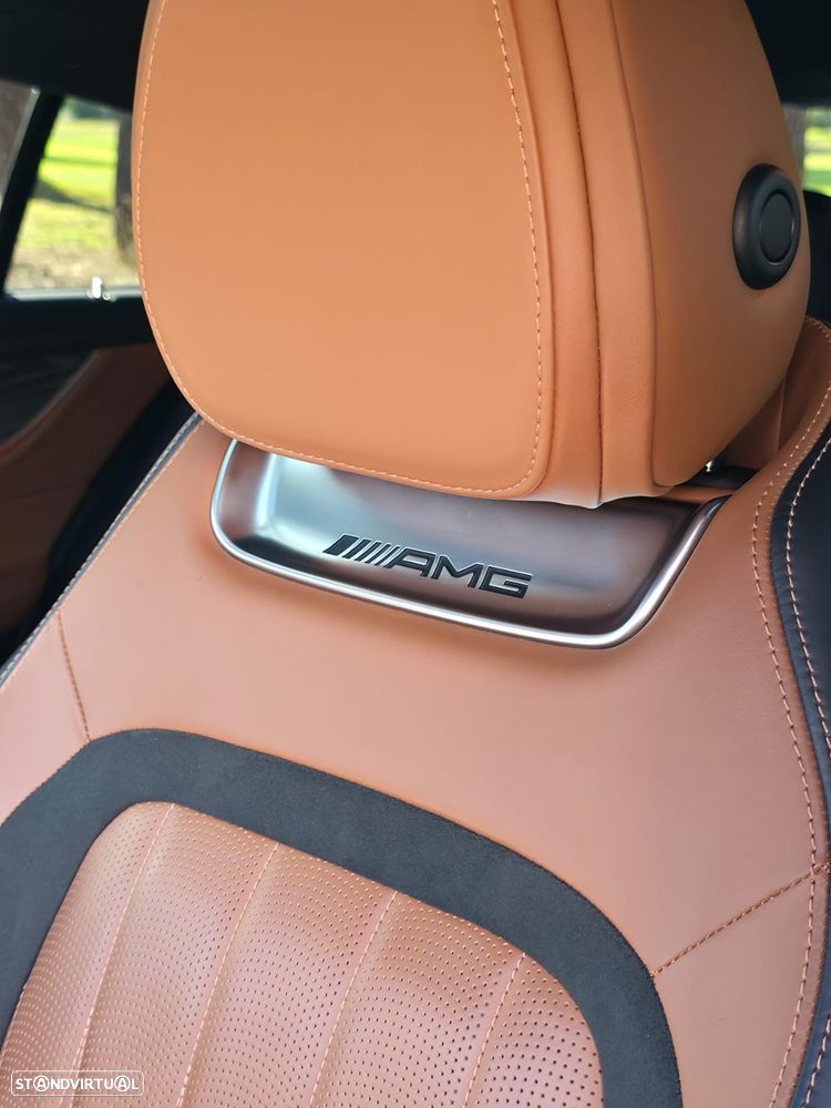 Mercedes-Benz AMG GT 53 4Matic+ - 12