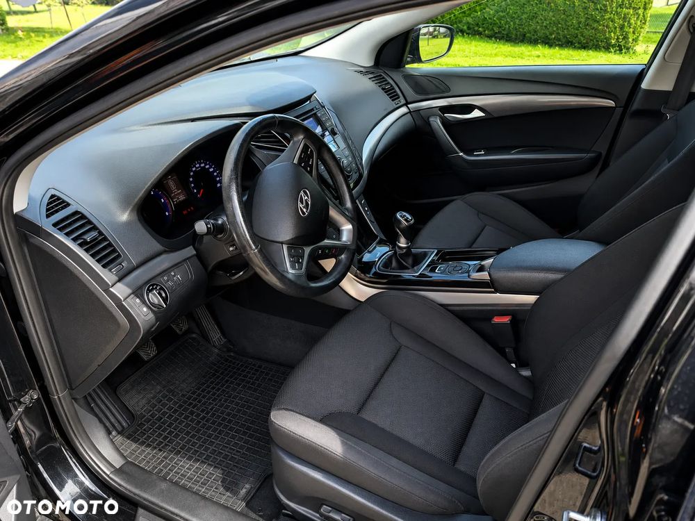 Hyundai i40 1.7 CRDi Comfort - 4