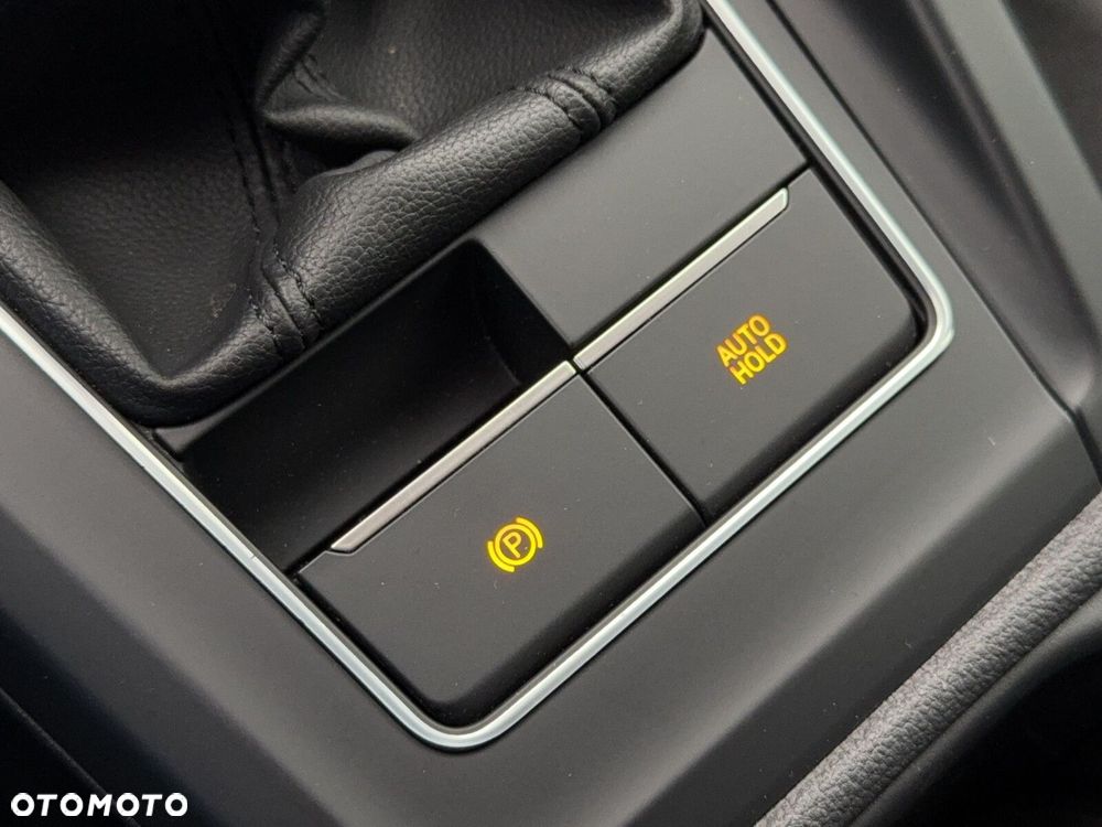 Volkswagen Golf 1.0 TSI Life - 30