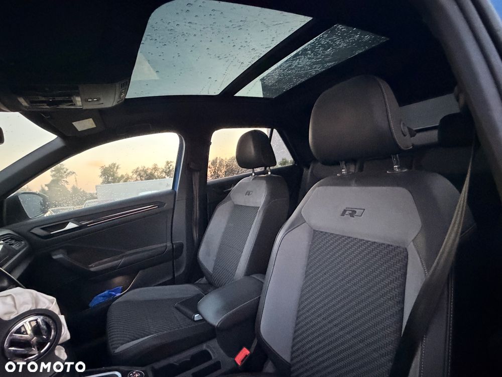 Volkswagen T-Roc 2.0 TDI SCR 4MOTION DSG R-Line - 34