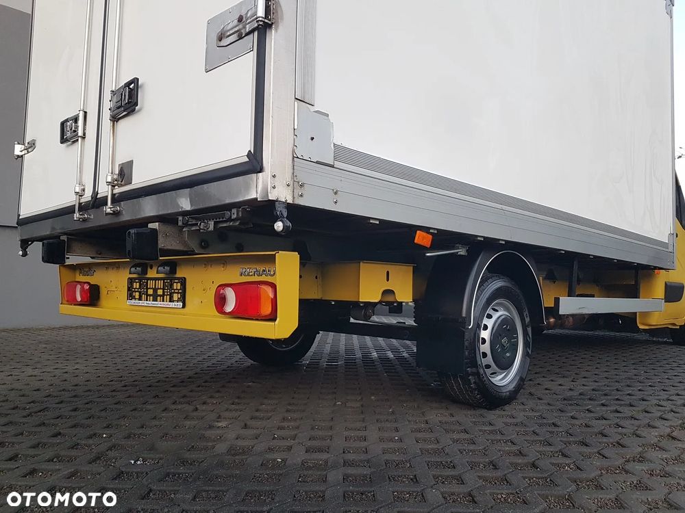 Renault MASTER KONTENER 8EP 4,21x2,23x2,22 KLIMA MANUAL KRAJOWY 6-BIEGÓW - 32