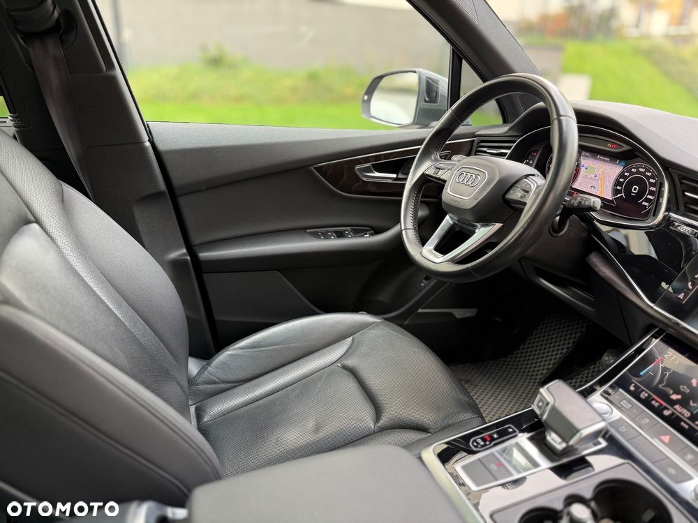 Audi Q7 3.0 TFSI Quattro Tiptr - 19
