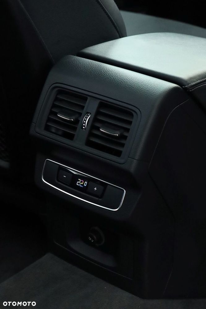 Audi Q5 Sportback - 20