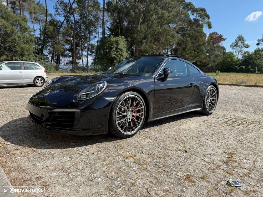 Porsche 911 Série F - 2