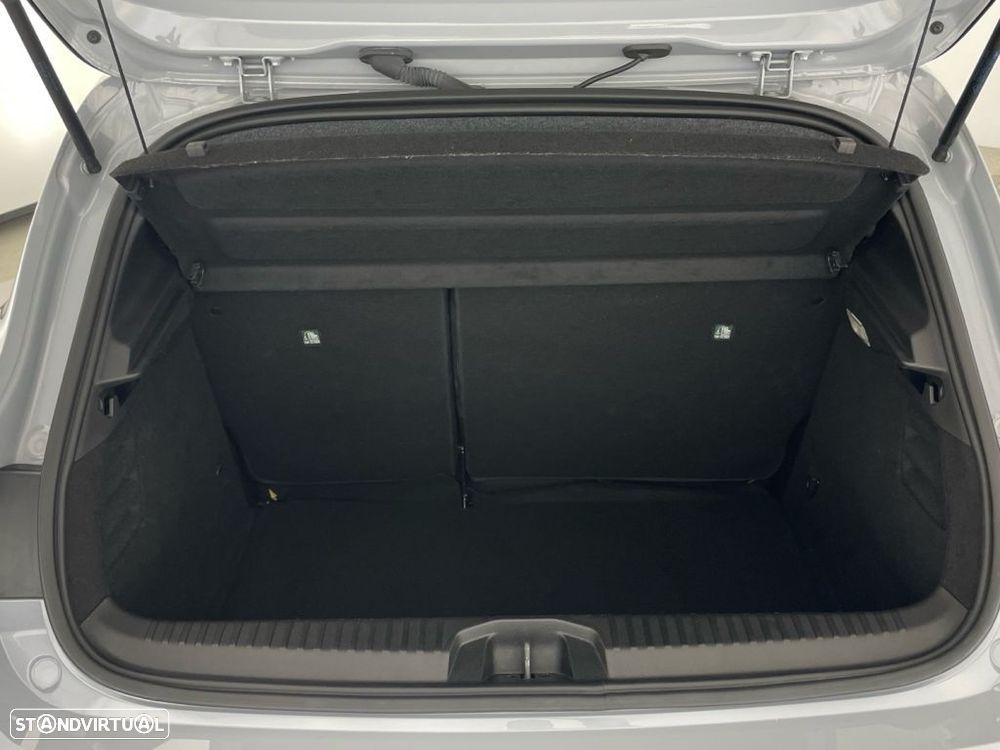 Renault Clio 1.0 TCe Techno Bi-Fuel - 13