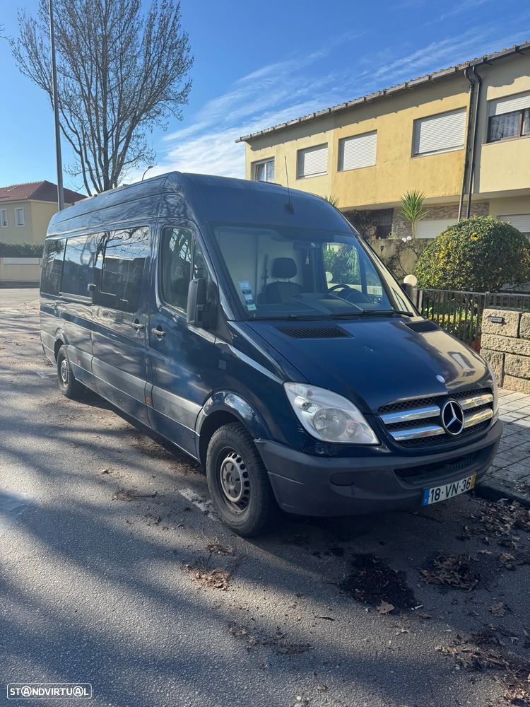 Mercedes-Benz Sprinter - 2