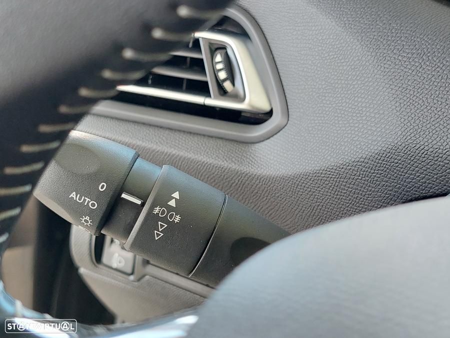 Peugeot 308 SW 1.5 BlueHDi Style - 16