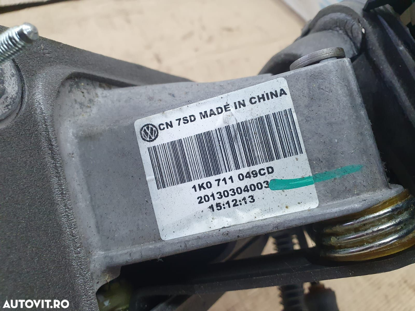Timonerie manuala 6 trepte 1k0711049cd 1k0711061c Volkswagen VW Golf - 3