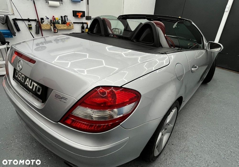 Mercedes-Benz SLK - 22
