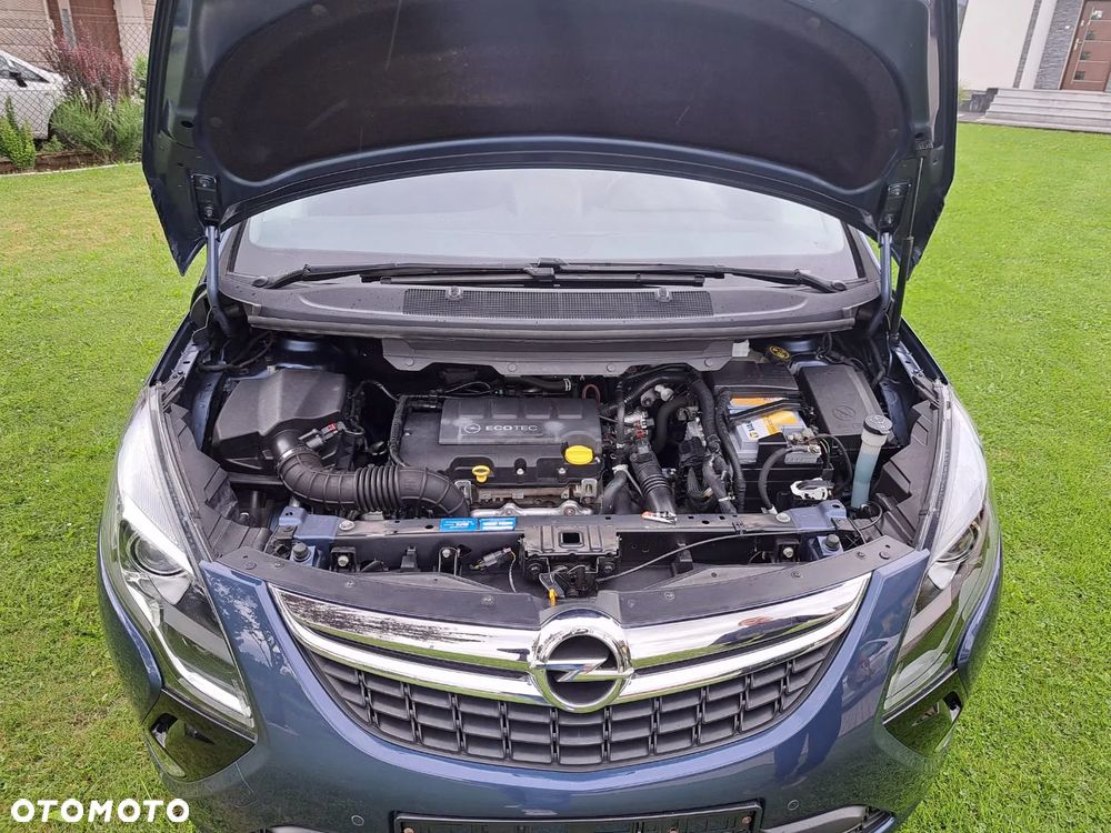 Opel Zafira - 11
