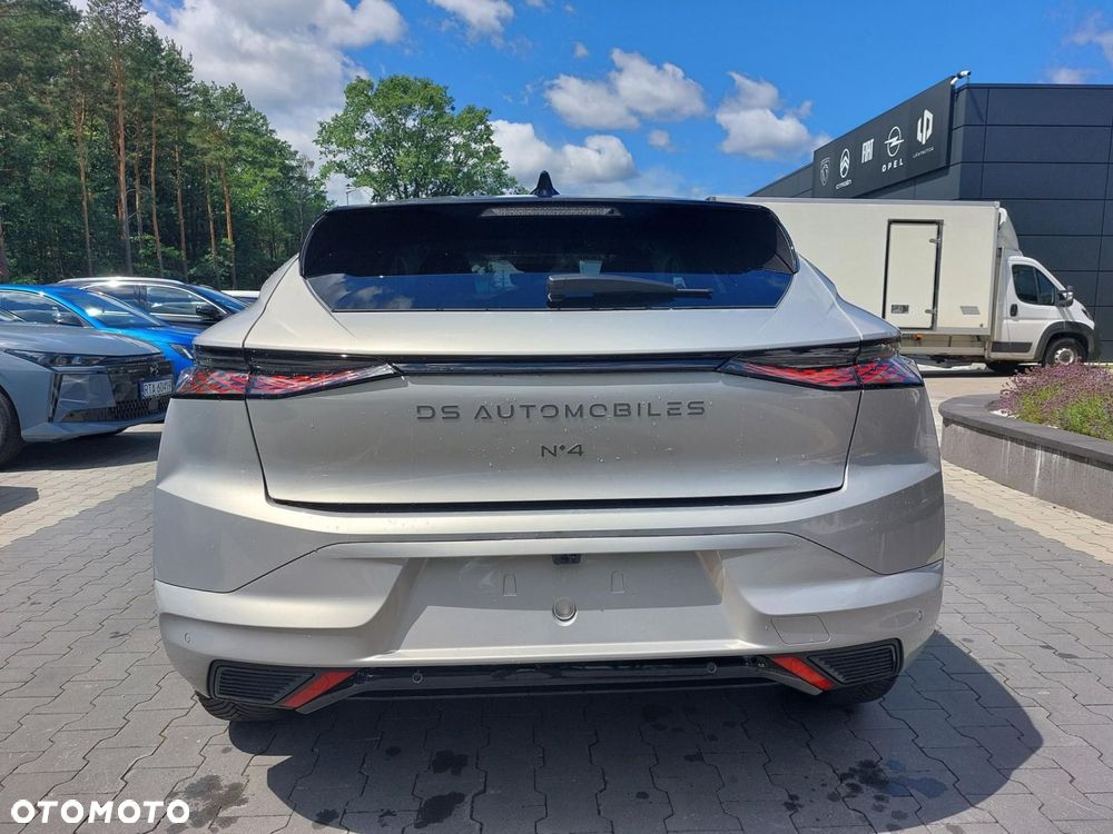 DS Automobiles DS 4 1.2 mHEV Étoile Alcantara eDCS6 - 5