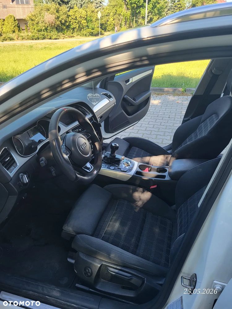 Audi A4 Avant - 11
