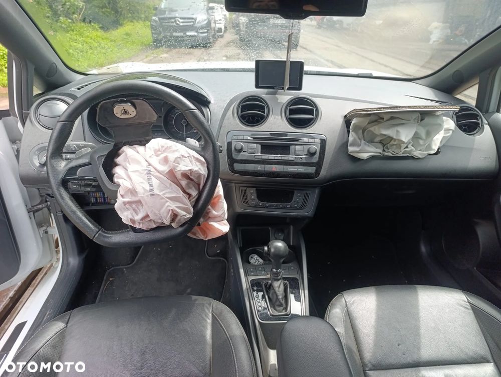Seat Ibiza SC 1.4 TSI DSG Cupra - 9