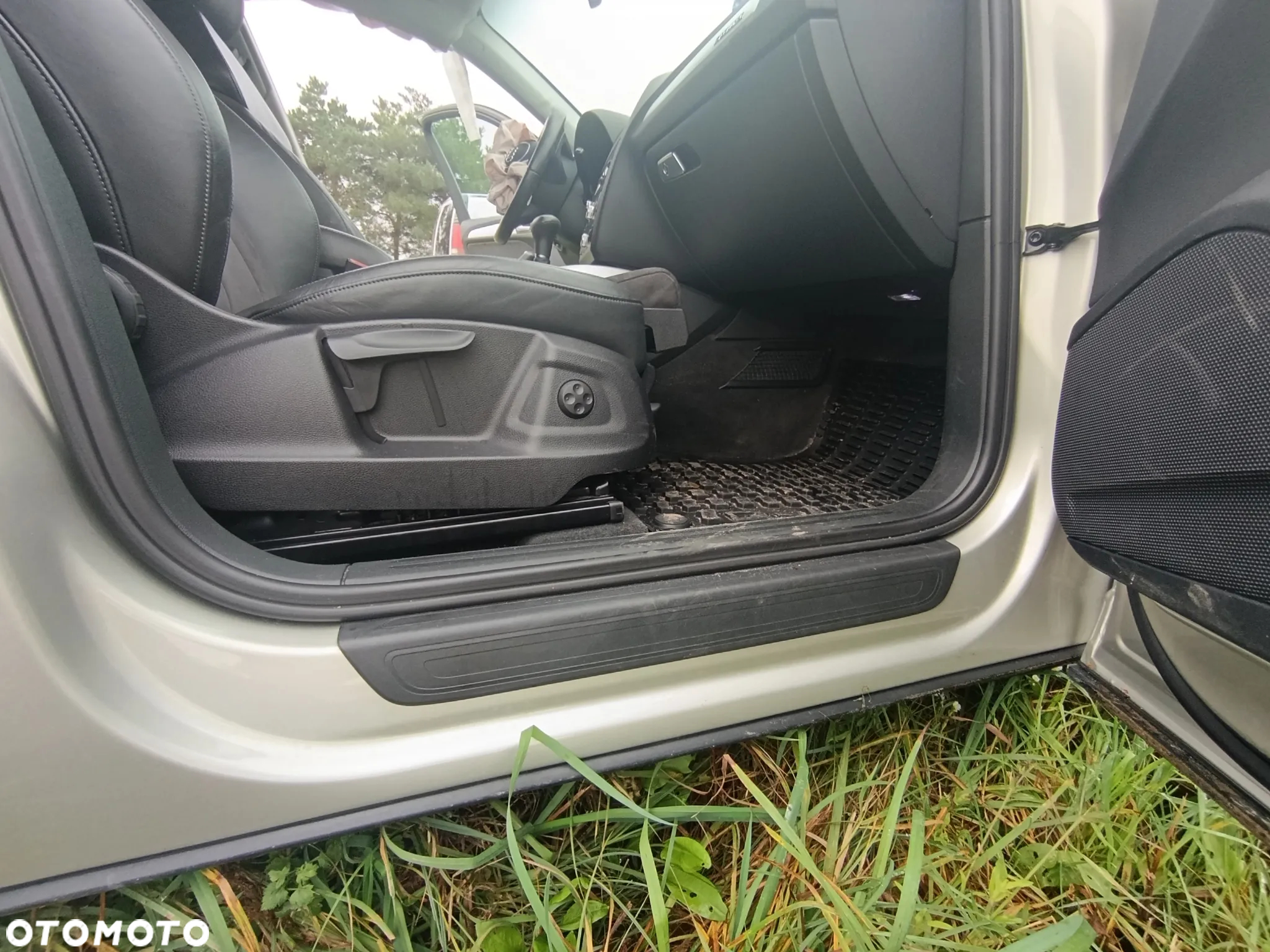 Audi Q5 2.0 TDI quattro S tronic - 33
