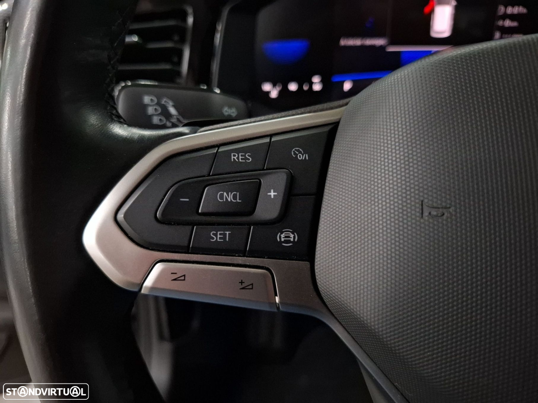 VW Polo 1.0 TSI Life DSG - 15