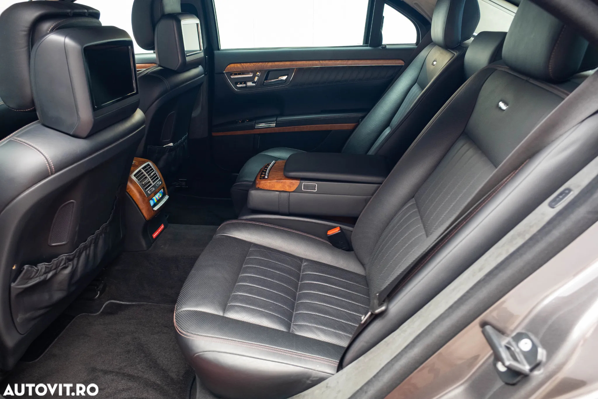 Mercedes-Benz S 600 Long Aut - 26
