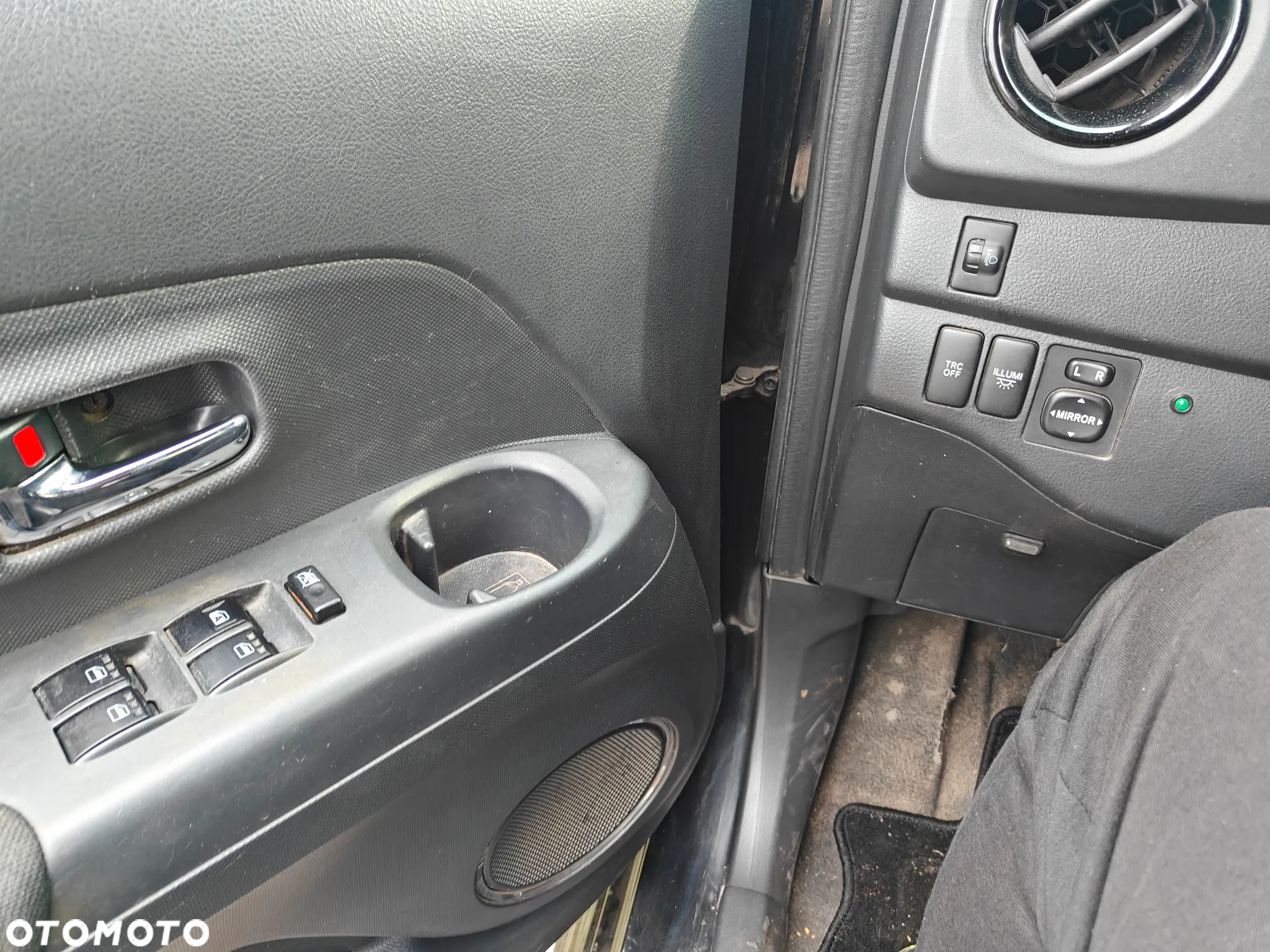 Daihatsu Materia 1.5 - 17