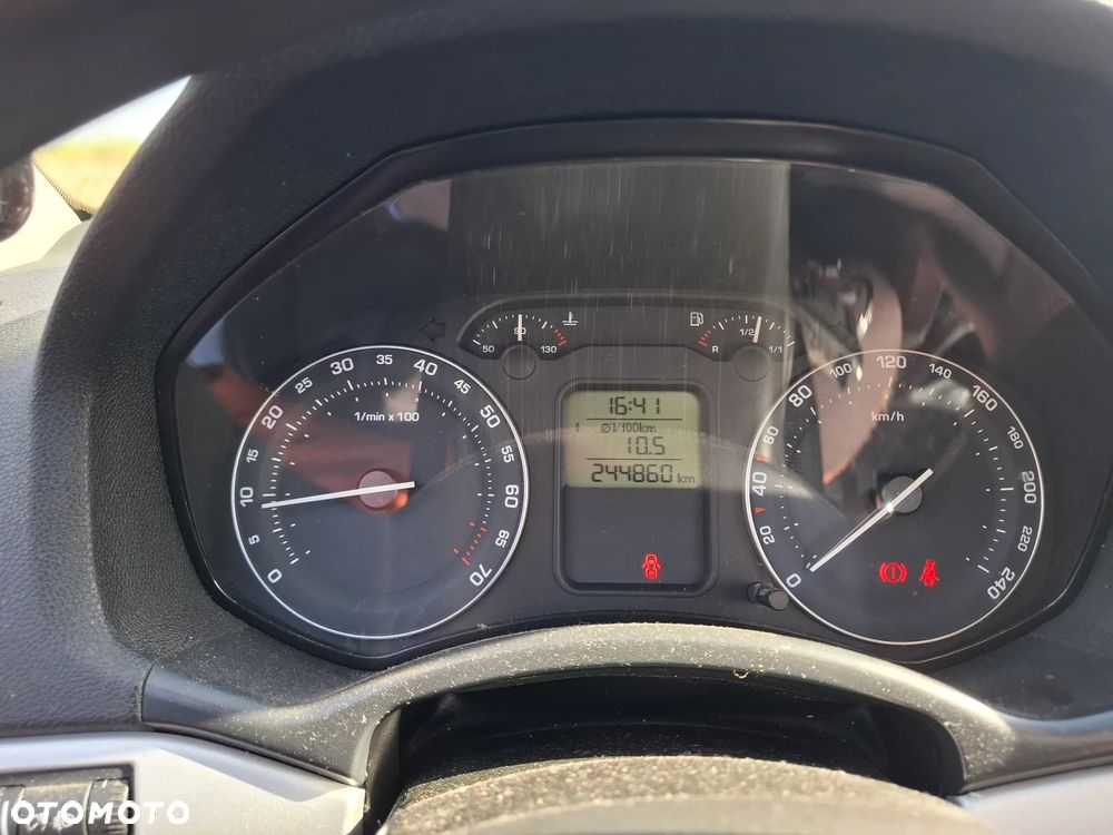 Skoda Octavia 1.6 Tour - 27
