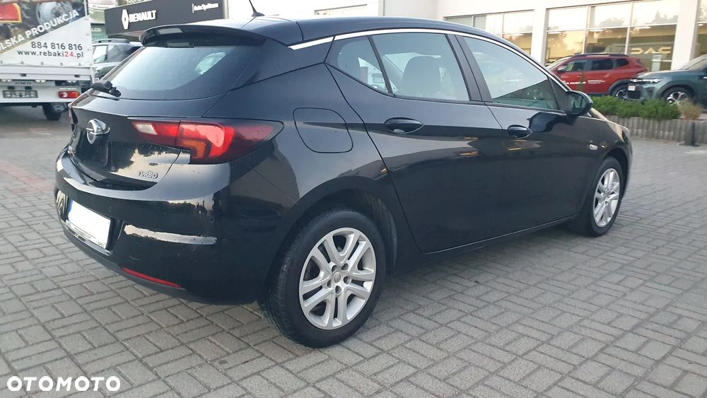 Opel Astra - 4