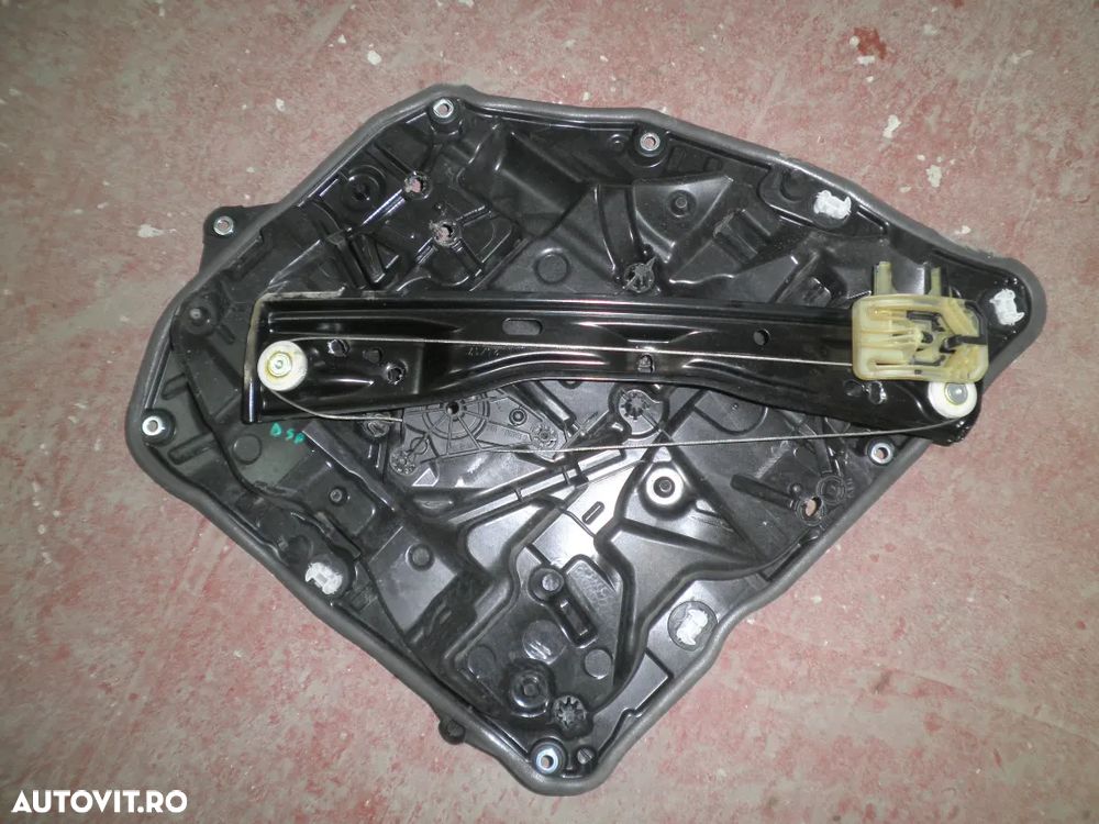 Macara Geam Dreapta Spate BMW Seria 5 G30 / G31 7365168 - 1