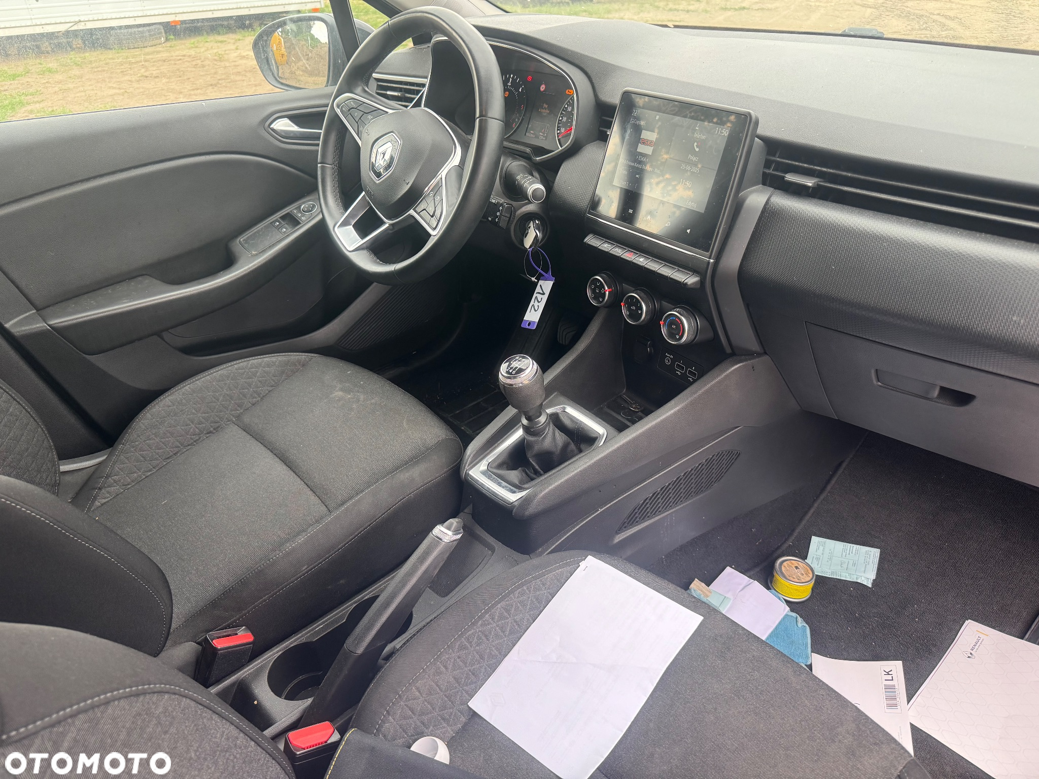 Renault Clio BLUE dCi 100 EVOLUTION - 7