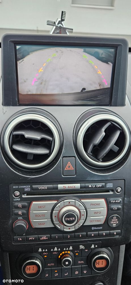 Nissan Qashqai 2.0 4x4 Tekna Premium - 8