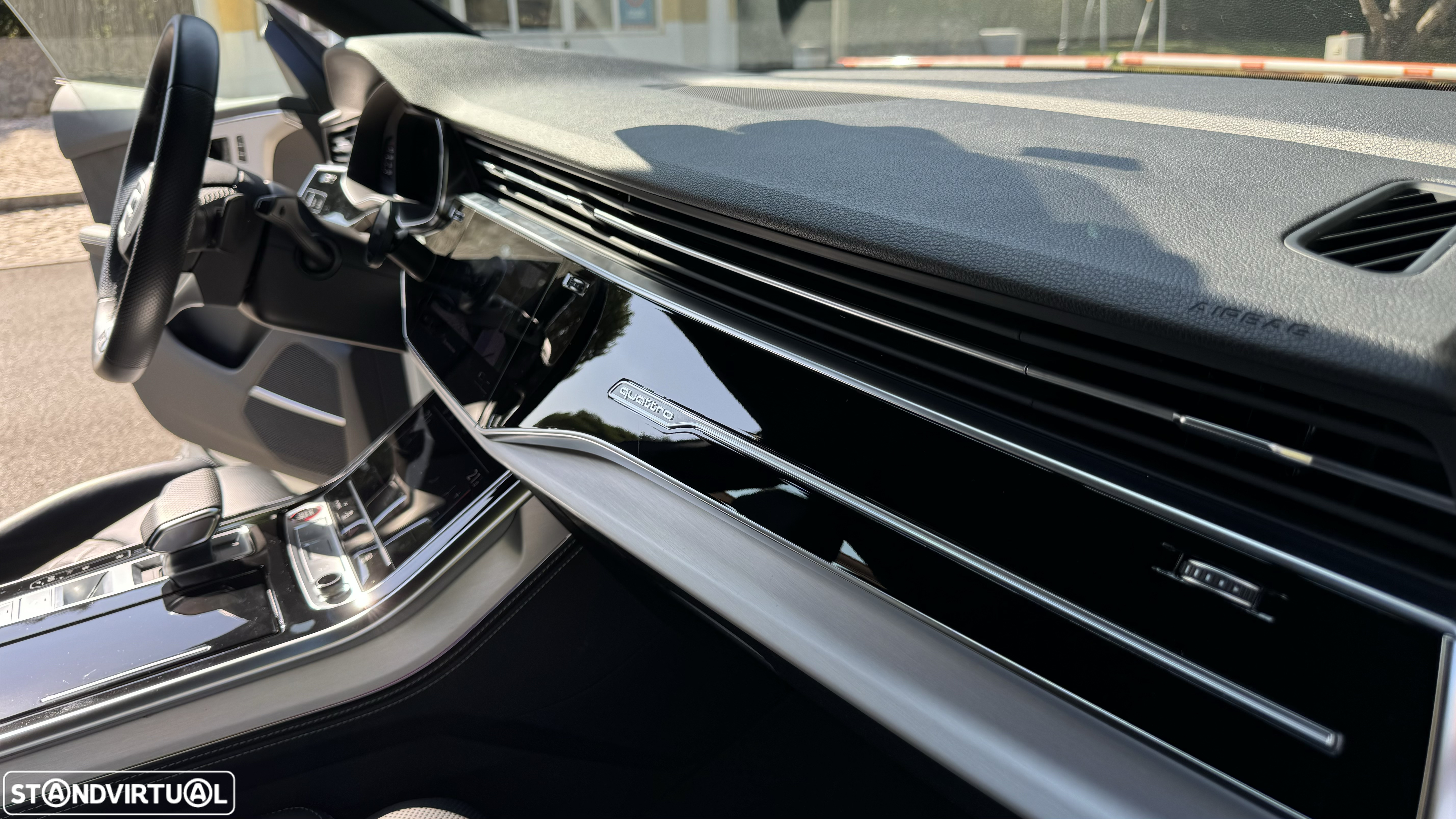 Audi SQ8 TFSI quattro Tiptronic - 34