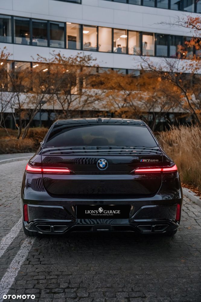 BMW Seria 7 M760e PHEV xDrive sport - 8