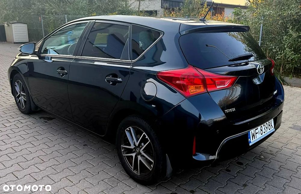 Toyota Auris 1.6 Dynamic - 6