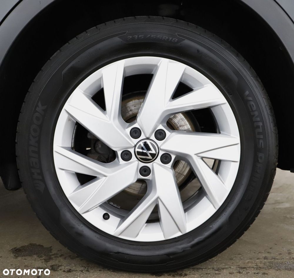 Volkswagen Tiguan - 25