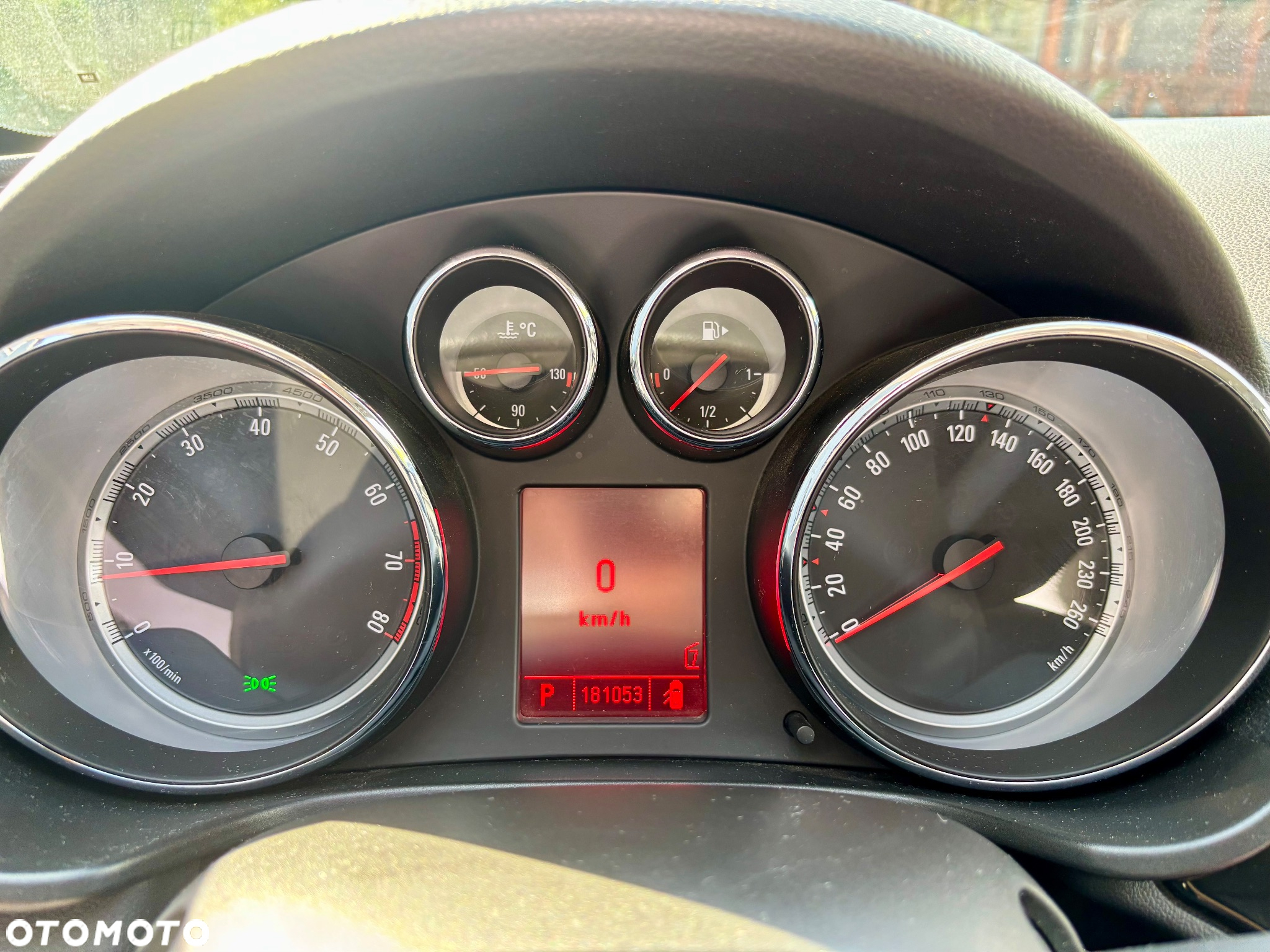 Opel Insignia - 13