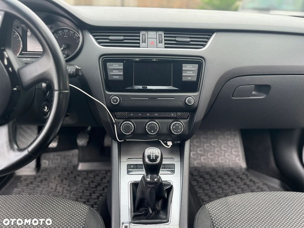Skoda Octavia 1.6 TDI Ambition - 13