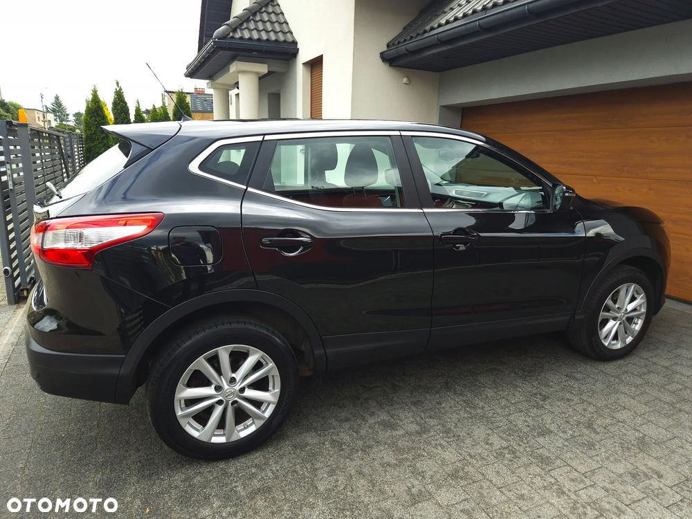 Nissan Qashqai - 14