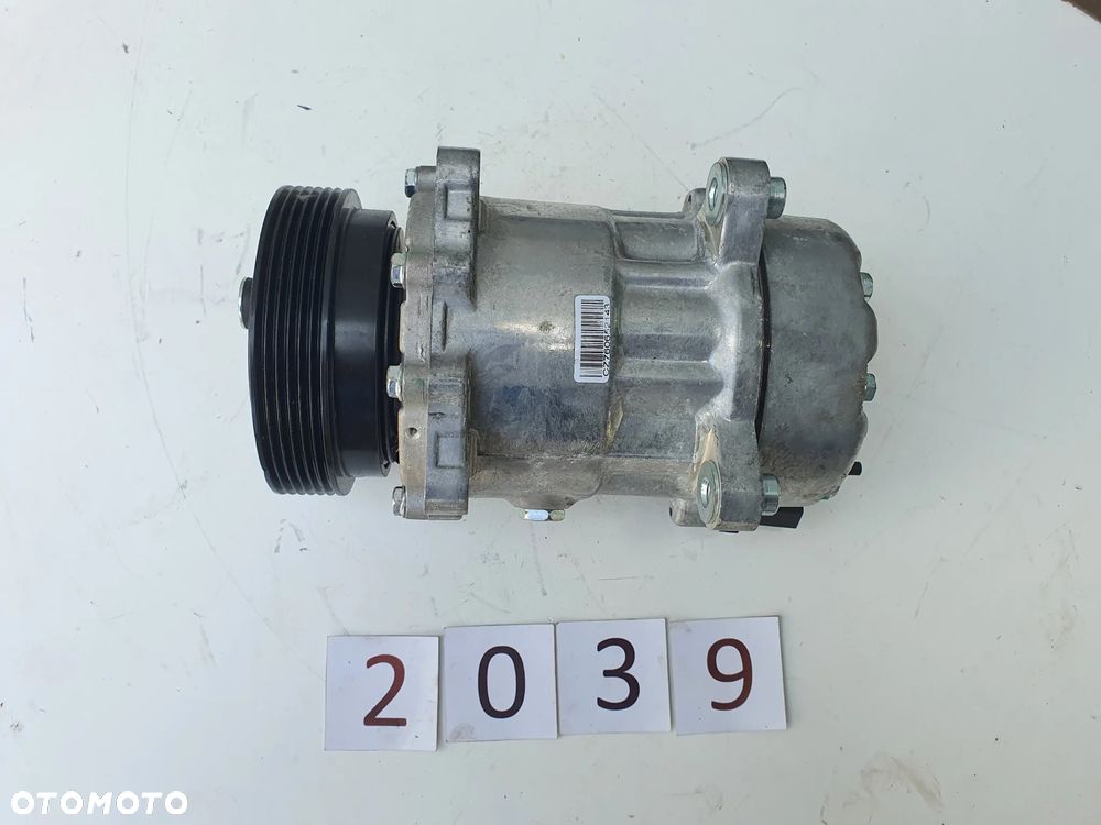 Kompresor klimatyzacji BEHR HELLA 8FK 351 125-751 - 1