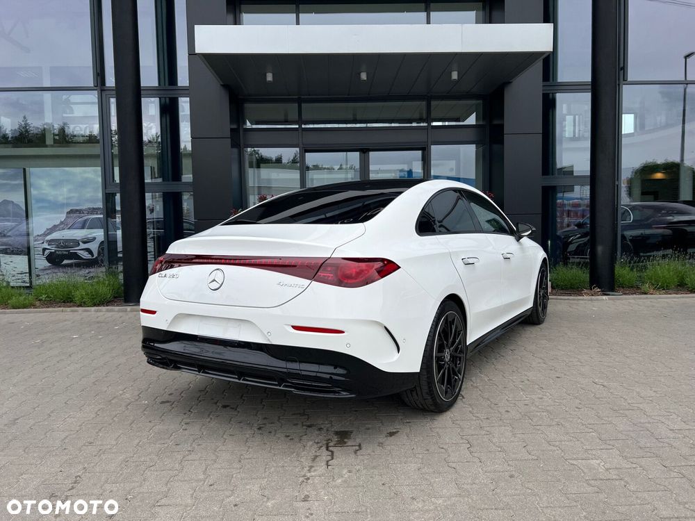 Mercedes-Benz CLA - 17