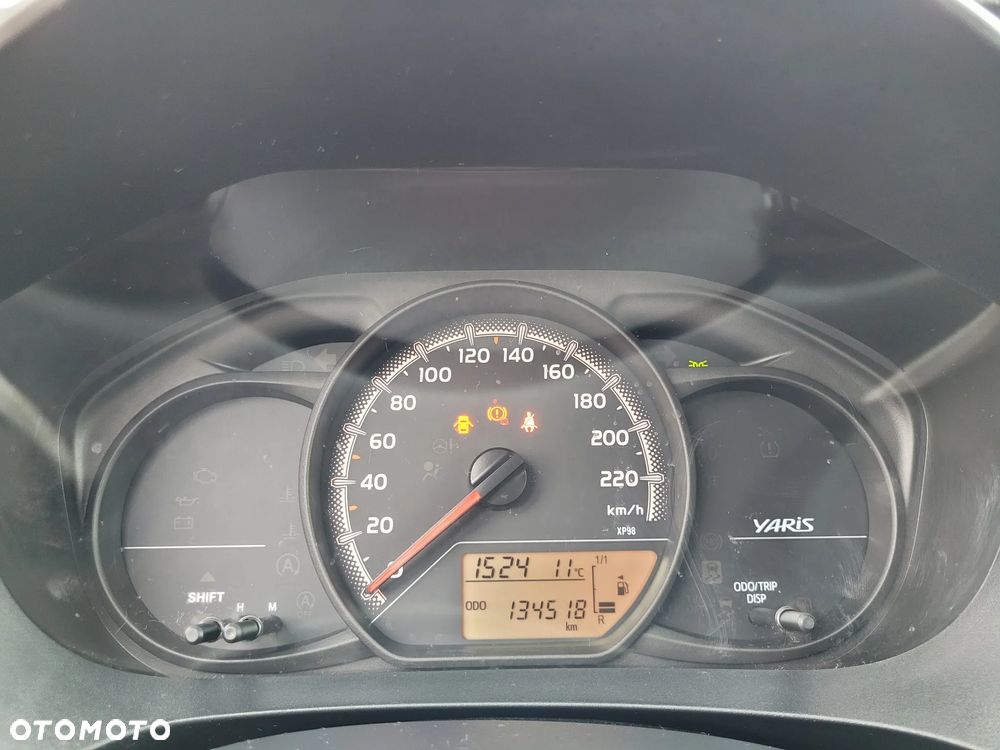 Toyota Yaris 1.33 VVT-i - 29