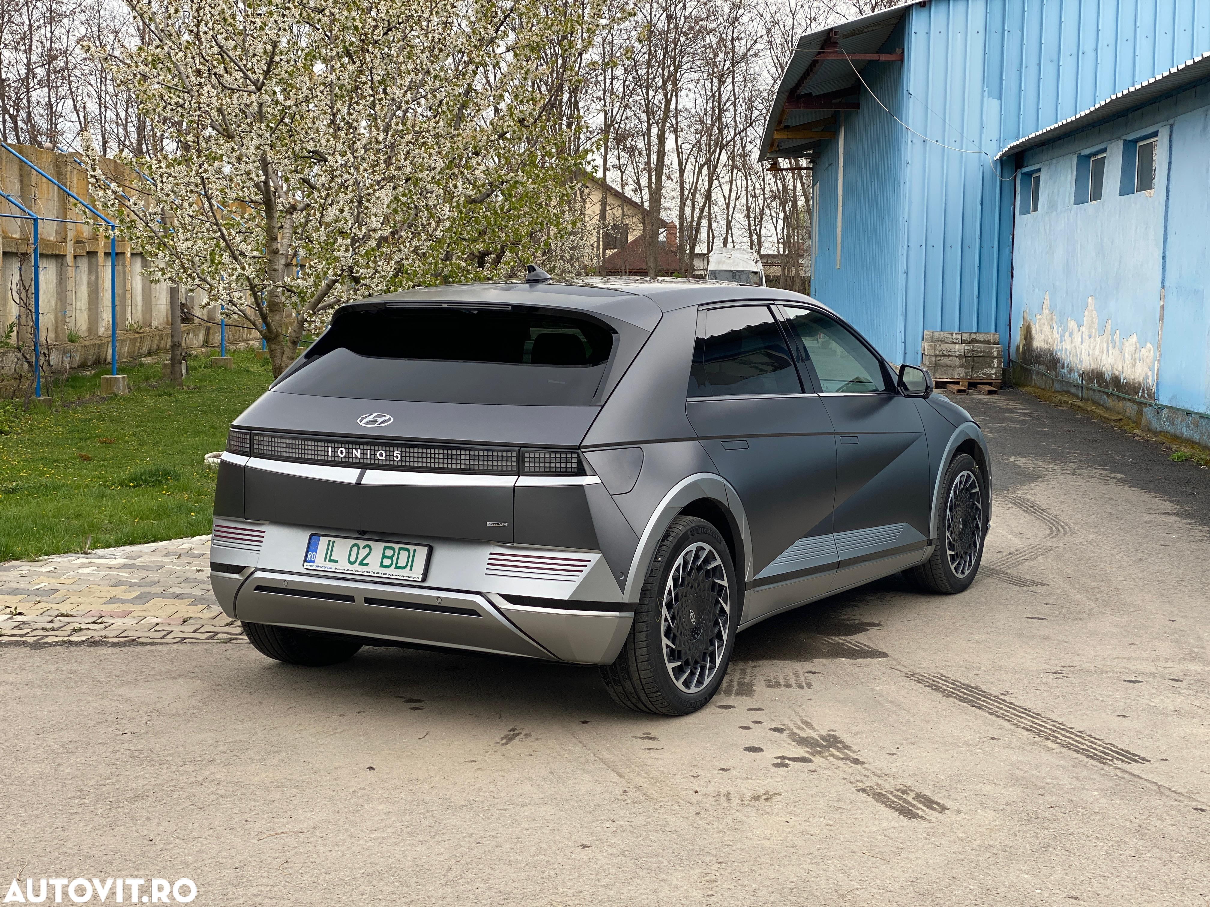 Hyundai IONIQ 5 305 CP 73 kWh 4WD Luxury - 6