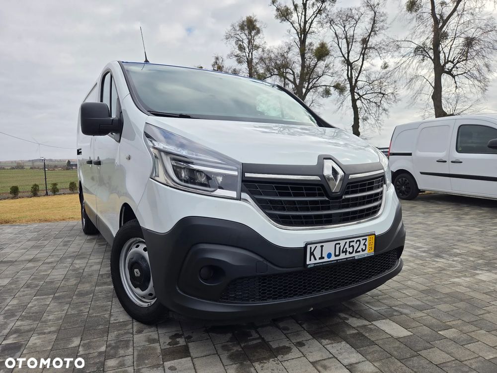 Renault Trafic - 1