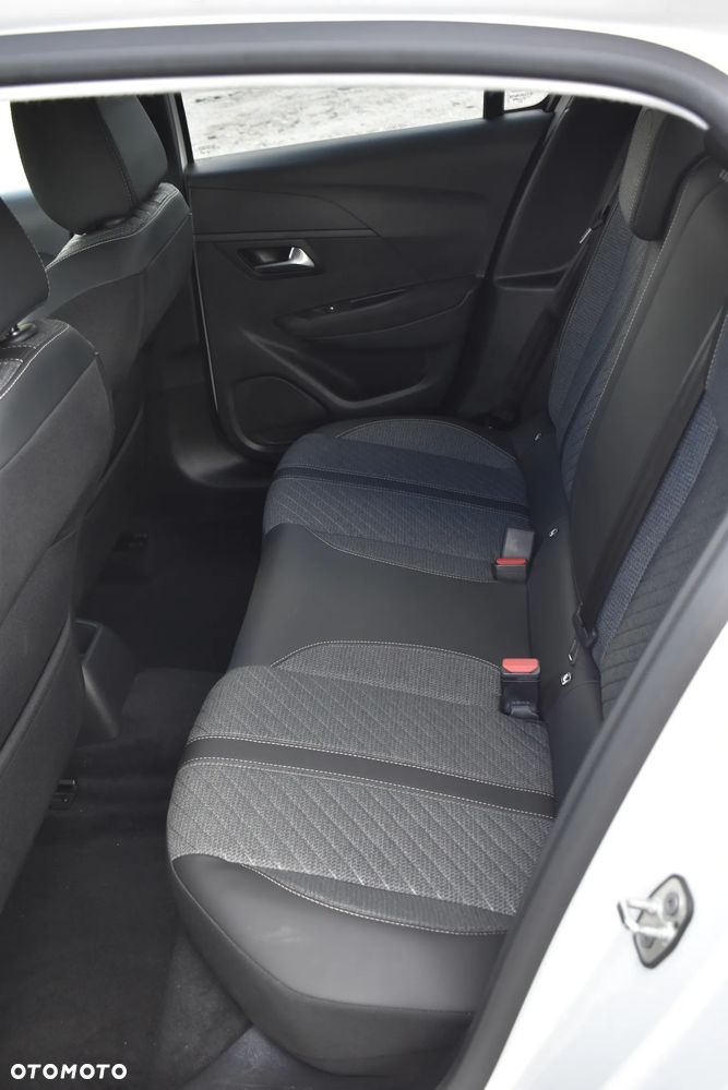 Peugeot 208 1.2 PureTech Active S&S - 31