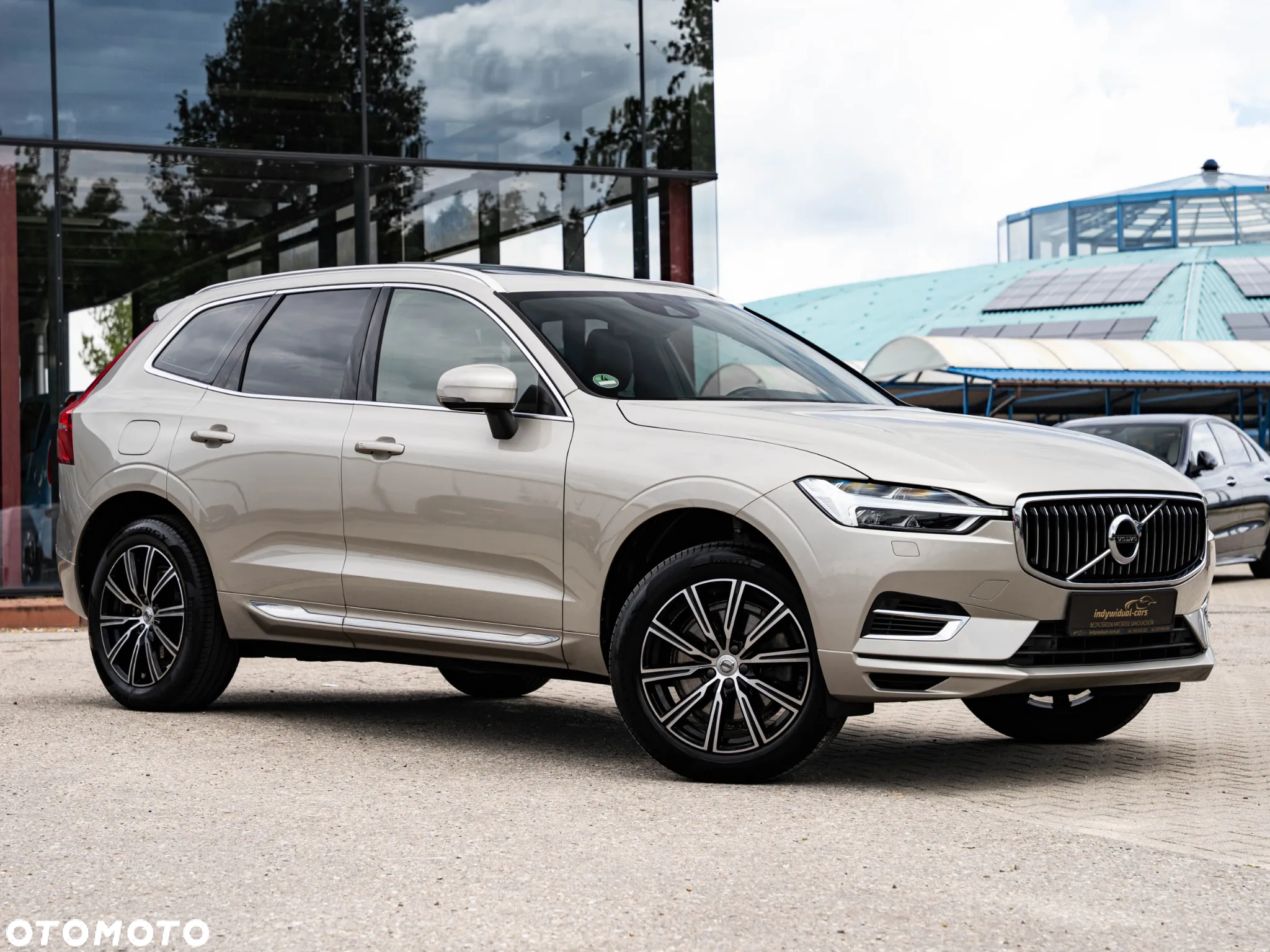 Volvo XC 60 T6 AWD Plug-In Hybrid Inscription - 8