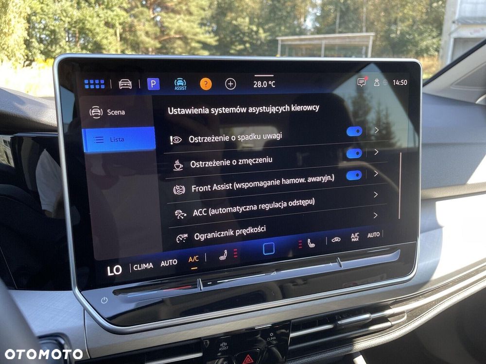 Volkswagen Golf Variant - 21