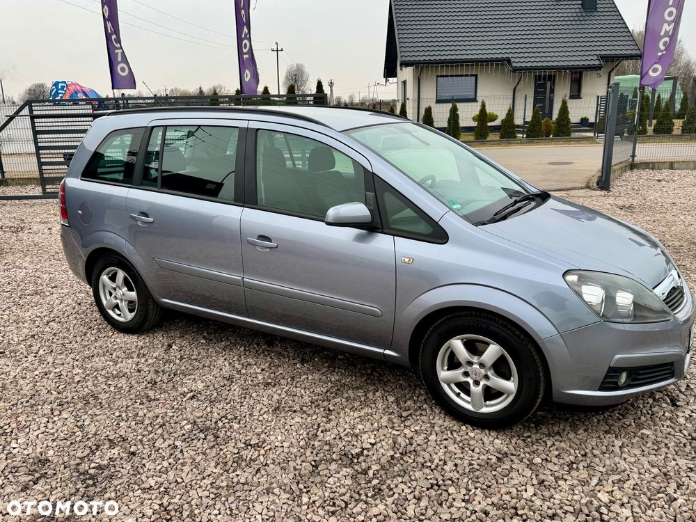 Opel Zafira - 20