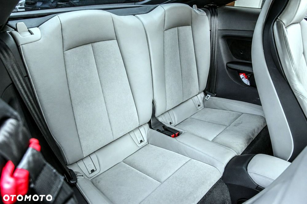 Audi TT Coupé - 24