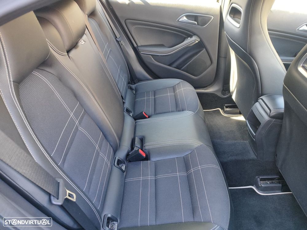 Mercedes-Benz A 180 d - 6