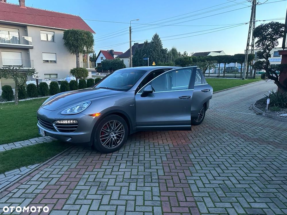 Porsche Cayenne Tiptronic S - 9