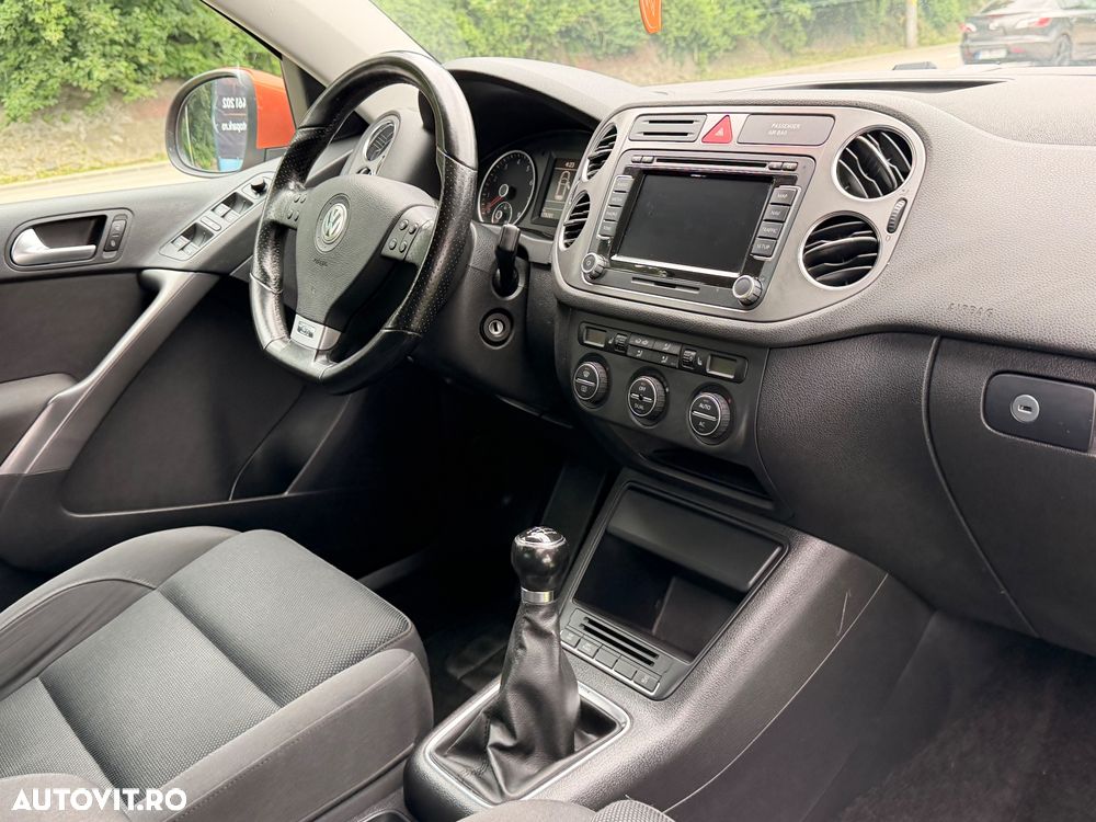 Volkswagen Tiguan 2.0 TSI 4Motion Team - 6