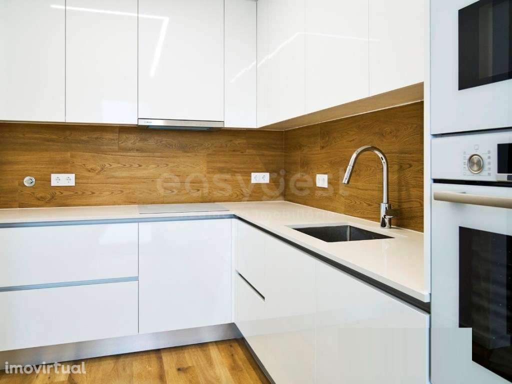 Apartamento T2 Fração A - situado na Nazaré - Grande imagem: 4/14