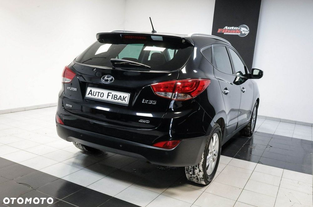 Hyundai ix35 - 11
